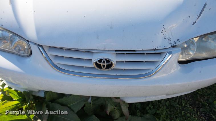 image for item DA2143 2001 Toyota Corolla