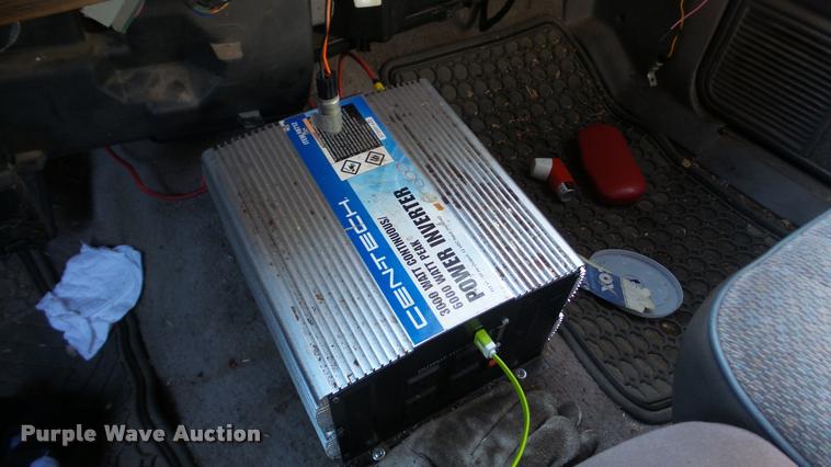 image for item DA2147 1995 Dodge Dakota Club Cab pickup truck