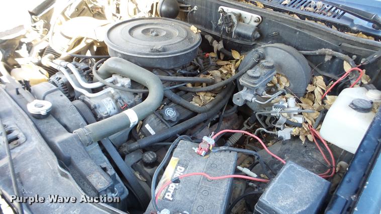 image for item DA2147 1995 Dodge Dakota Club Cab pickup truck