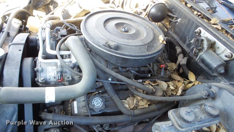 image for item DA2147 1995 Dodge Dakota Club Cab pickup truck