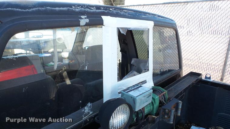 image for item DA2147 1995 Dodge Dakota Club Cab pickup truck