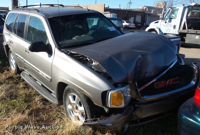 image for item DA2156 2005 GMC Envoy SUV