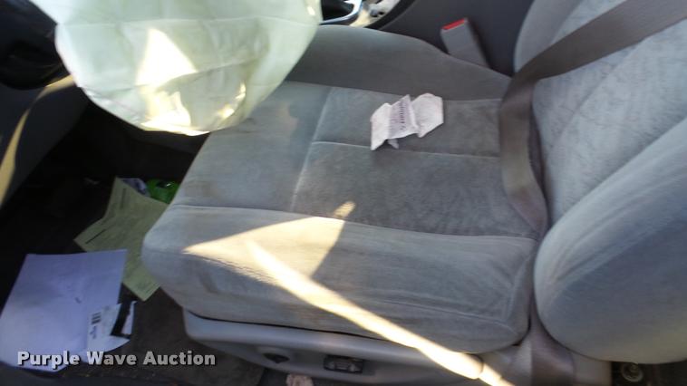 image for item DA2156 2005 GMC Envoy SUV