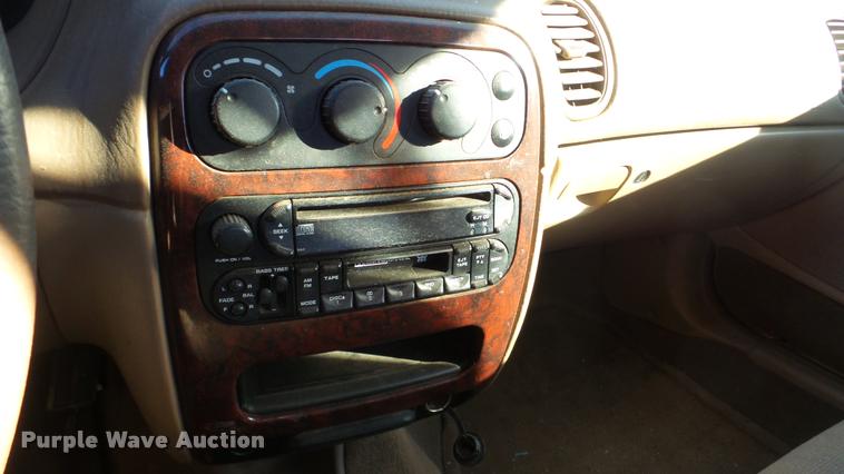 image for item DA2158 2002 Chrysler Concorde