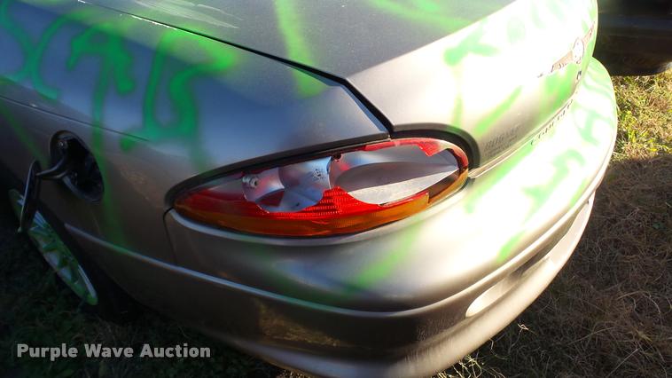 image for item DA2158 2002 Chrysler Concorde