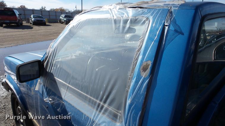 image for item DA2170 1990 Dodge Dakota compact pickup truck