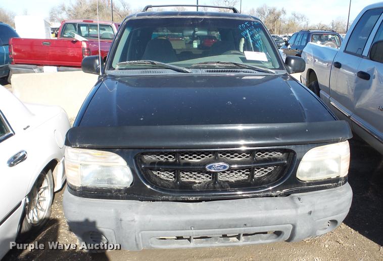 image for item DA2171 1990 Ford Explorer SUV
