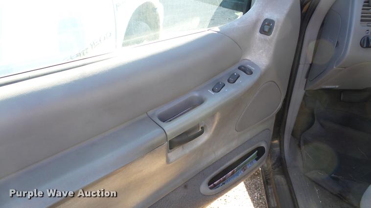 image for item DA2171 1990 Ford Explorer SUV