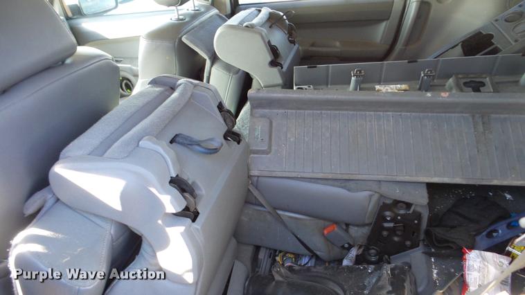 image for item DA2172 2006 Jeep Commander SUV