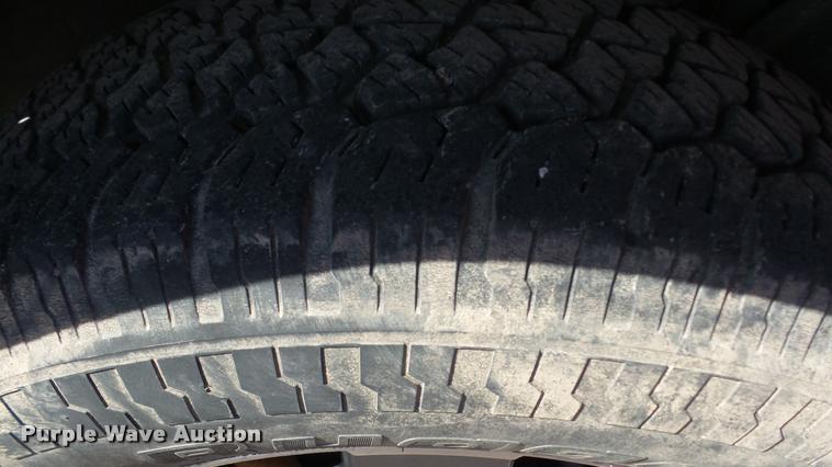 image for item DA2172 2006 Jeep Commander SUV