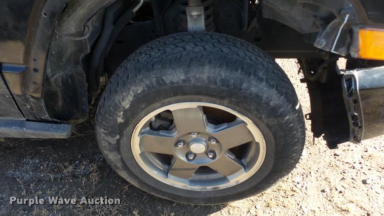 image for item DA2172 2006 Jeep Commander SUV