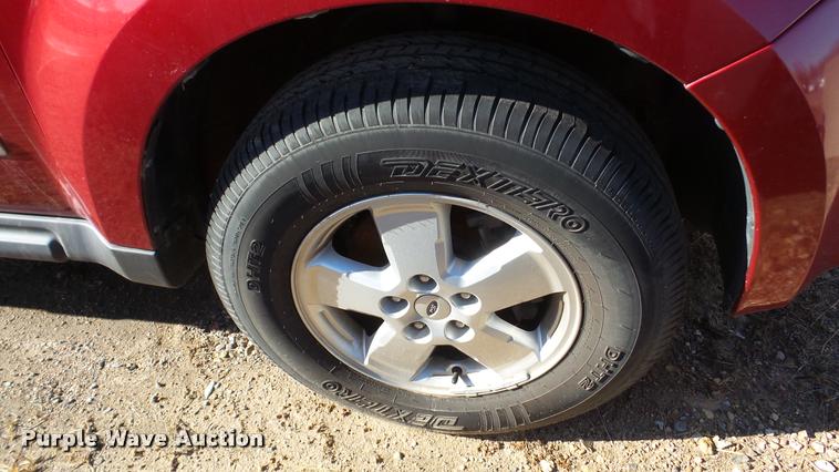 image for item DA2173 2008 Ford Escape SUV