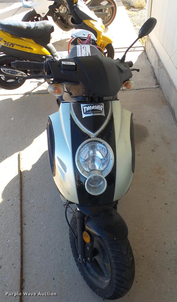 image for item DA2178 2014 Tao Tao moped