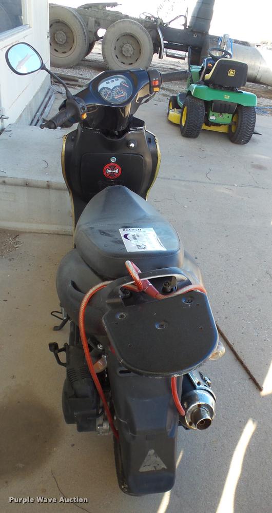 image for item DA2178 2014 Tao Tao moped