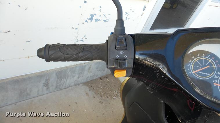 image for item DA2178 2014 Tao Tao moped