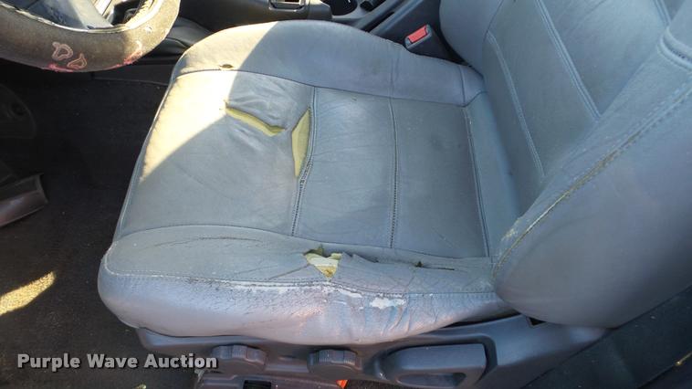 image for item DA2182 1997 Nissan Pathfinder SUV