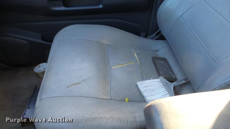 image for item DA2182 1997 Nissan Pathfinder SUV