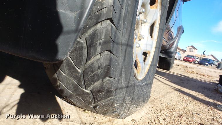 image for item DA2182 1997 Nissan Pathfinder SUV