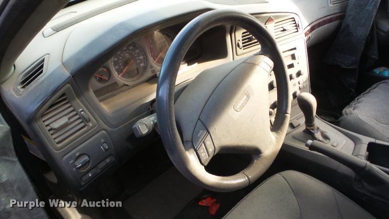 image for item DA2199 2002 Volvo S60
