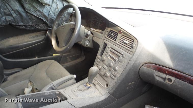 image for item DA2199 2002 Volvo S60