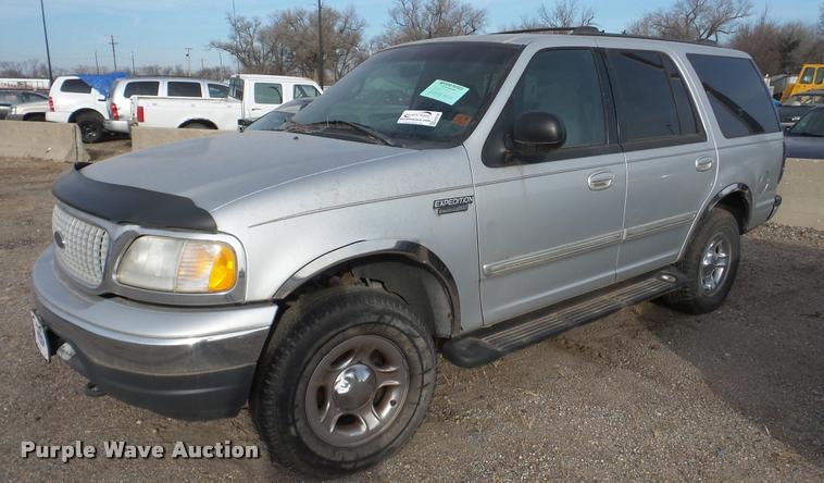 image for item DA2200 1999 Ford Expedition SUV