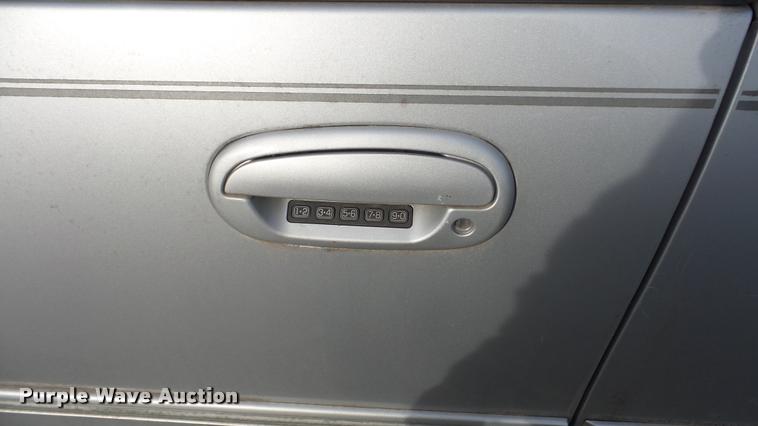 image for item DA2200 1999 Ford Expedition SUV