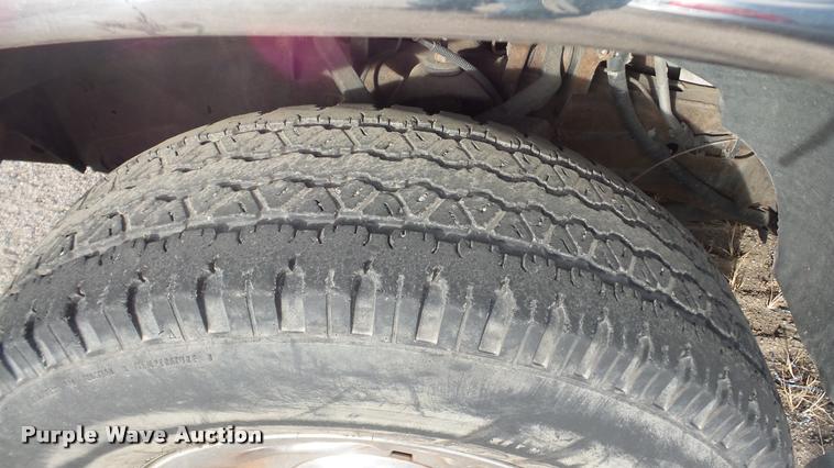 image for item DA2200 1999 Ford Expedition SUV