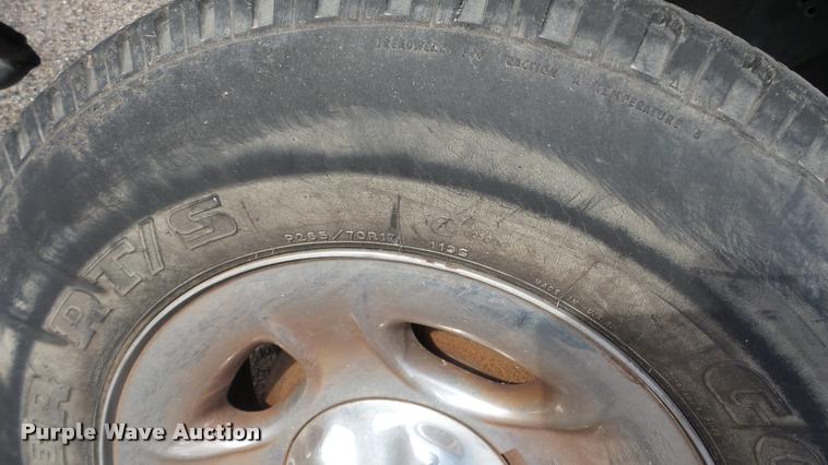 image for item DA2200 1999 Ford Expedition SUV