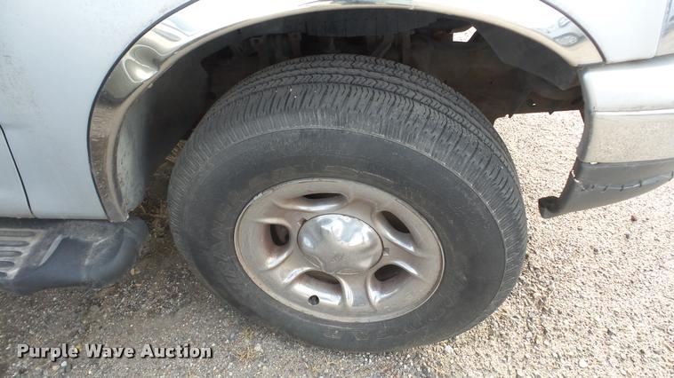 image for item DA2200 1999 Ford Expedition SUV