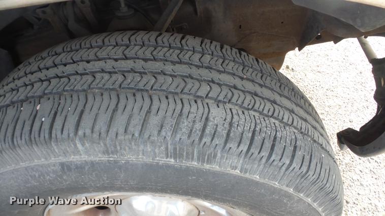 image for item DA2200 1999 Ford Expedition SUV