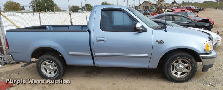 image for item L3385 1998 Ford F150 pickup truck