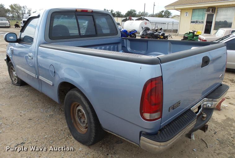 image for item L3385 1998 Ford F150 pickup truck