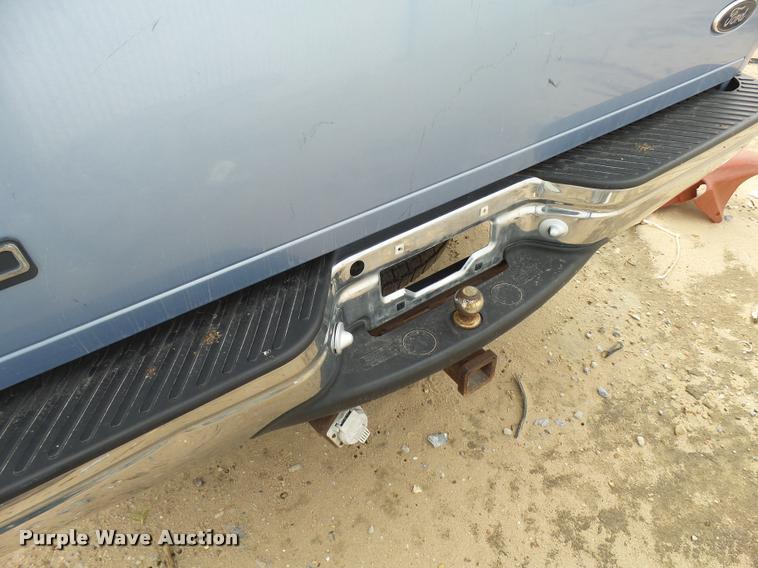 image for item L3385 1998 Ford F150 pickup truck