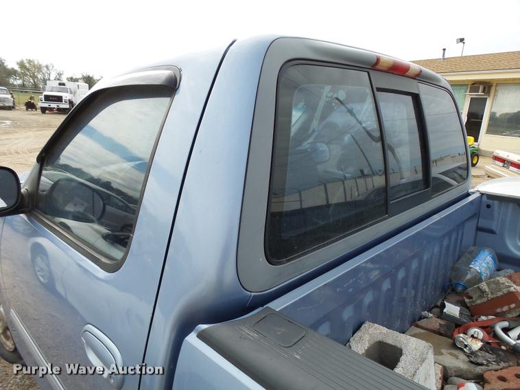 image for item L3385 1998 Ford F150 pickup truck
