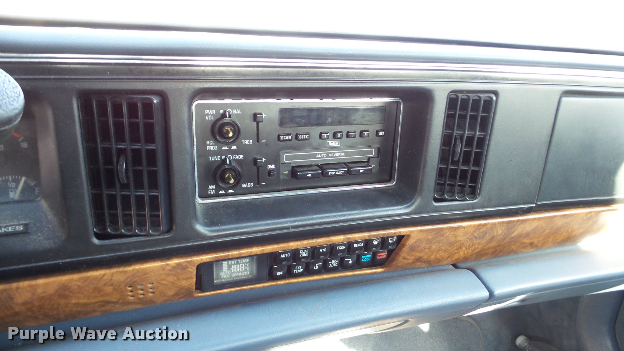 1994 Buick Park Avenue in Wichita, KS | Item DA2162 sold | Purple Wave
