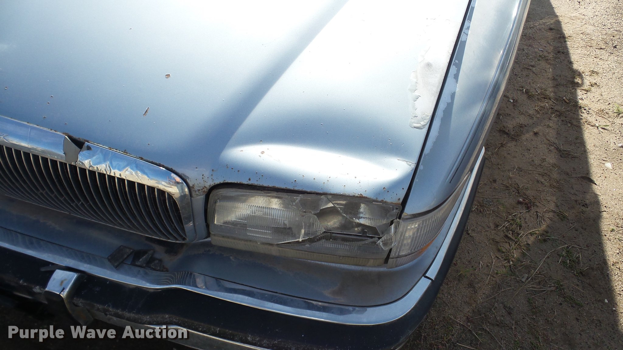 1994 Buick Park Avenue in Wichita, KS | Item DA2162 sold | Purple Wave