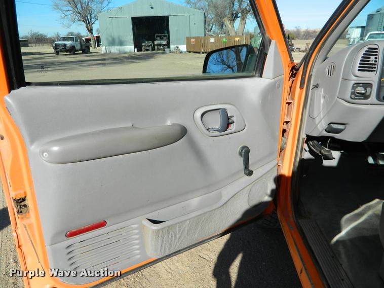 image for item BK9307 1999 Chevrolet 2500 utility truck