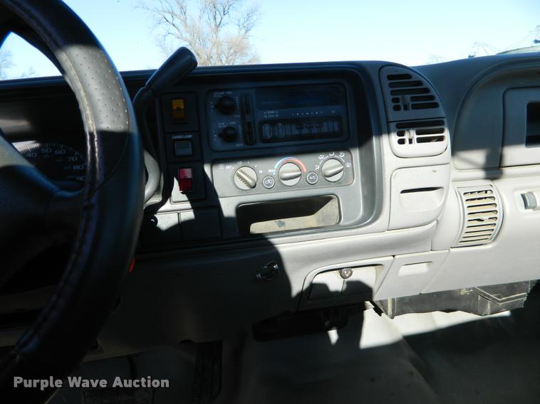 image for item BK9307 1999 Chevrolet 2500 utility truck