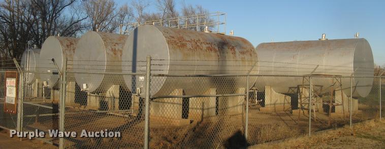 image for item BL9095 Bulk fuel fill center