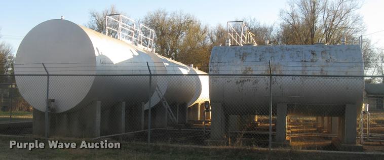 image for item BL9095 Bulk fuel fill center