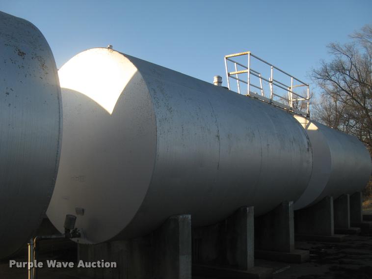 image for item BL9095 Bulk fuel fill center