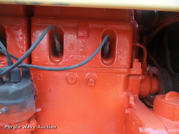 image for item BW9689 Case 830 tractor