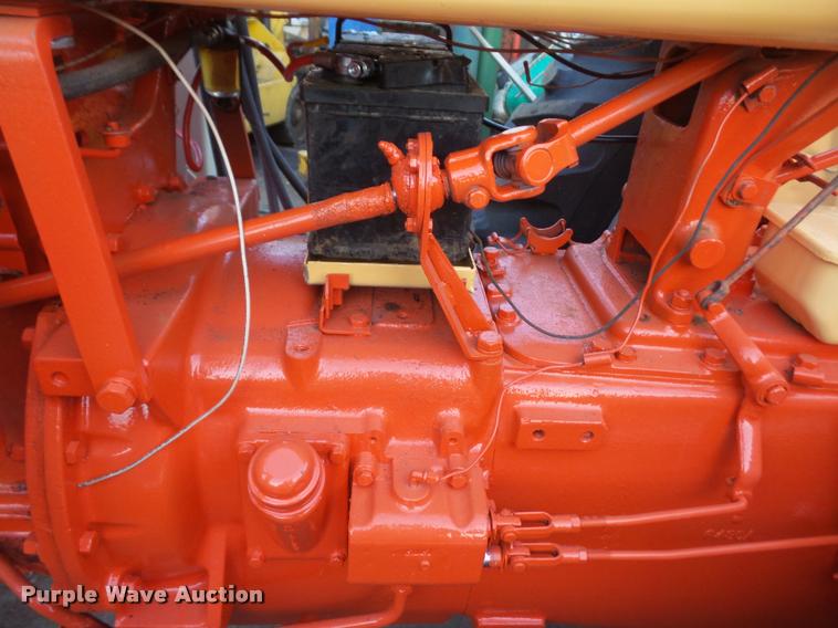 image for item BW9689 Case 830 tractor