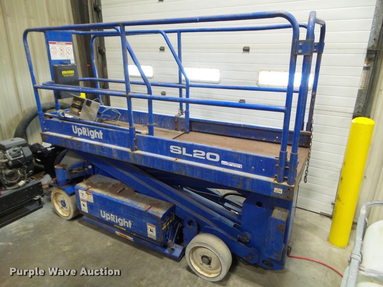 image for item BZ9973 Up Right SL20 vertical lift