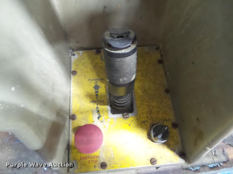 image for item BZ9973 Up Right SL20 vertical lift