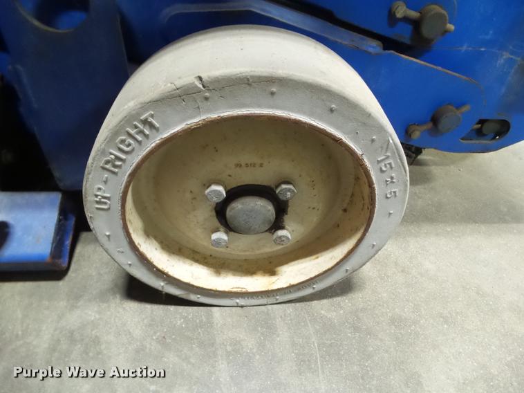 image for item BZ9973 Up Right SL20 vertical lift