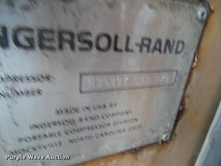 image for item BZ9990 1983 Ingersoll Rand air compressor