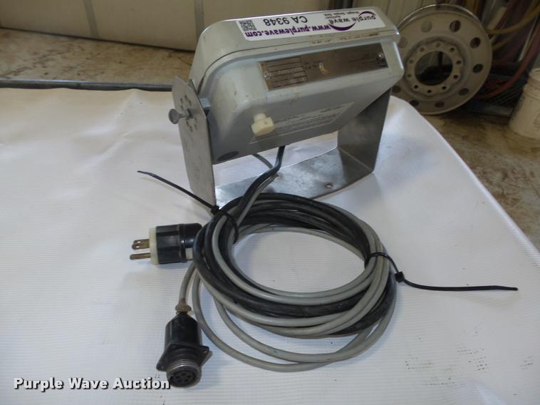 image for item CA9348 Weigh-Tronix scale