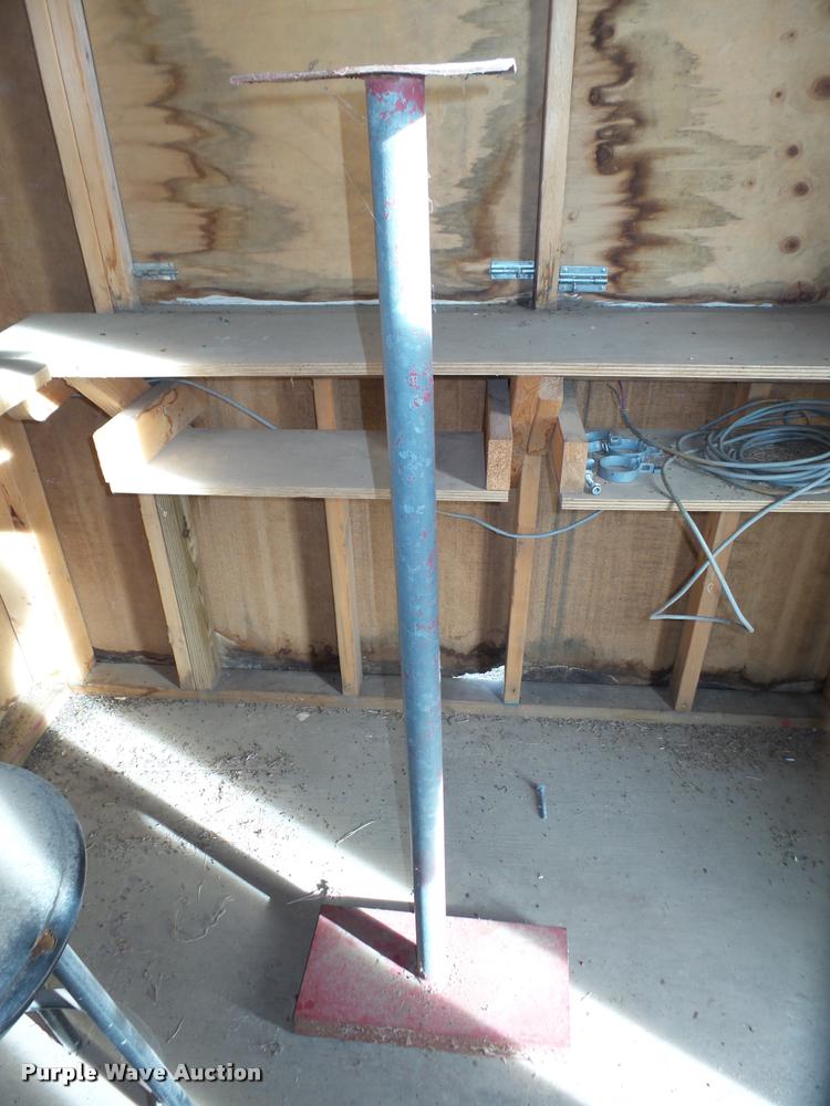 image for item CA9348 Weigh-Tronix scale