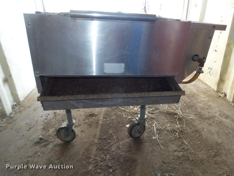 image for item CA9351 2005 MajiCater stainless steel grill